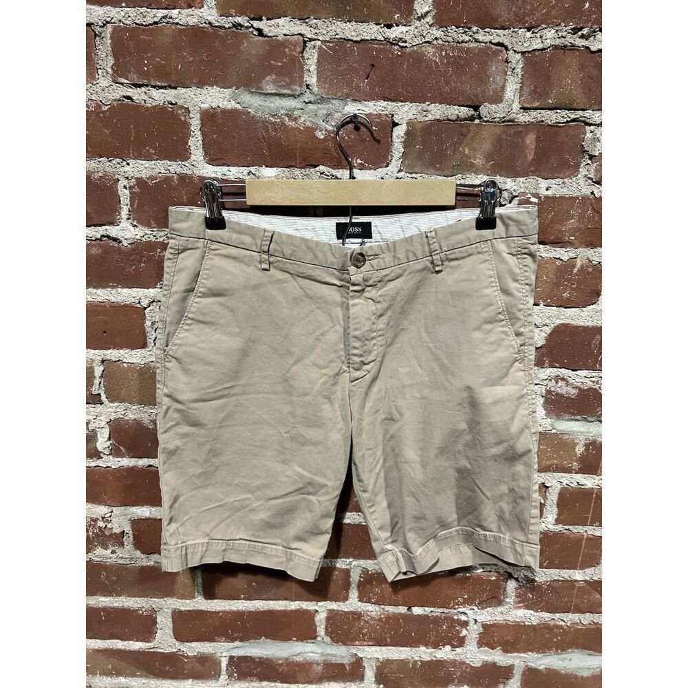 Hugo Boss Mens Khaki Rice Short Slim Chino Size 34 Regular